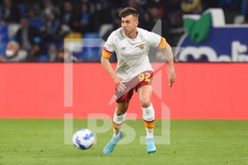 2022-04-18 - Stephan El Shaarawy ( AS. Roma) in action during the Serie A 2021/22 match between SSC Napoli  and AS Roma at Diego Armando Maradona Stadium - SSC NAPOLI VS AS ROMA - ITALIAN SERIE A - SOCCER