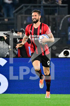 2022-04-24 - Olivier Giroud (AC Milan) during the Italian Football Championship League A 2021/2022 match between SS Lazio vs AC Milan at the Olimpic Stadium in Rome on 24 April 2022. - SS LAZIO VS AC MILAN - ITALIAN SERIE A - SOCCER