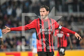 2022-04-24 - Davide Calabria (AC Milan) during the Italian Football Championship League A 2021/2022 match between SS Lazio vs AC Milan at the Olimpic Stadium in Rome on 24 April 2022. - SS LAZIO VS AC MILAN - ITALIAN SERIE A - SOCCER