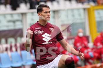 2022-04-23 - Sasa Lukic (Torino FC) celebrates after the goal - TORINO FC VS SPEZIA CALCIO - ITALIAN SERIE A - SOCCER