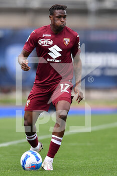 2022-05-01 - Wilfried Singo (Torino FC) - EMPOLI FC VS TORINO FC - ITALIAN SERIE A - SOCCER