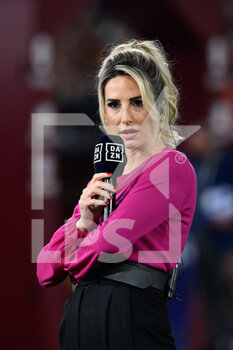 2022-05-01 - Giorgia Rossi journalist DAZN during the Italian Football Championship League A 2021/2022 match between AS Roma vs Bologna FC at the Olimpic Stadium in Rome  on 01 May 2022. - AS ROMA VS BOLOGNA FC - ITALIAN SERIE A - SOCCER