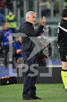 2022-05-01 - Jose’ Mourinho coach (AS Roma) during the Italian Football Championship League A 2021/2022 match between AS Roma vs Bologna FC at the Olimpic Stadium in Rome  on 01 May 2022. - AS ROMA VS BOLOGNA FC - ITALIAN SERIE A - SOCCER