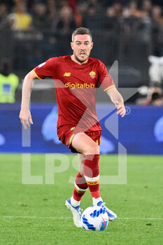2022-05-01 - Jordan Veretout (AS Roma) during the Italian Football Championship League A 2021/2022 match between AS Roma vs Bologna FC at the Olimpic Stadium in Rome  on 01 May 2022. - AS ROMA VS BOLOGNA FC - ITALIAN SERIE A - SOCCER