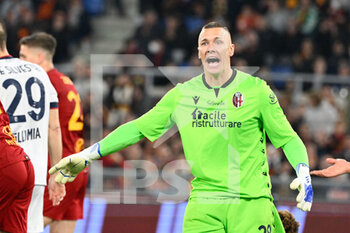 2022-05-01 - Lukasz Skorupski (Bologna FC) during the Italian Football Championship League A 2021/2022 match between AS Roma vs Bologna FC at the Olimpic Stadium in Rome  on 01 May 2022. - AS ROMA VS BOLOGNA FC - ITALIAN SERIE A - SOCCER