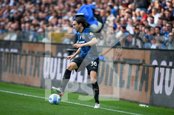 2022-05-01 - Inter's Matteo Darmian portrait in action - UDINESE CALCIO VS INTER - FC INTERNAZIONALE - ITALIAN SERIE A - SOCCER