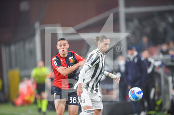 2022-05-06 - Silvan Hefti - ge Adrien Rabiot (Juventus) - GENOA CFC VS JUVENTUS FC - ITALIAN SERIE A - SOCCER