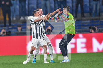 2022-05-06 - Paulo Exequiel Dybala, Dusan Vlahovic  and Alvaro Borja Morata (Juventus) celebrates after scoring a goal 0-1 - GENOA CFC VS JUVENTUS FC - ITALIAN SERIE A - SOCCER