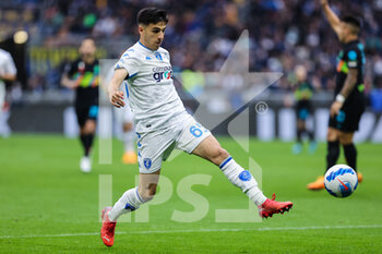 2022-05-06 - Fabiano Parisi of Empoli FC in action during the Serie A 2021/22 football match between FC Internazionale and Empoli FC at Giuseppe Meazza Stadium, Milan, Italy on May 06, 2022 - INTER - FC INTERNAZIONALE VS EMPOLI FC - ITALIAN SERIE A - SOCCER