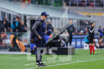 2022-05-06 - Aurelio Andreazzoli Head Coach of Empoli FC looks on during the Serie A 2021/22 football match between FC Internazionale and Empoli FC at Giuseppe Meazza Stadium, Milan, Italy on May 06, 2022 - INTER - FC INTERNAZIONALE VS EMPOLI FC - ITALIAN SERIE A - SOCCER