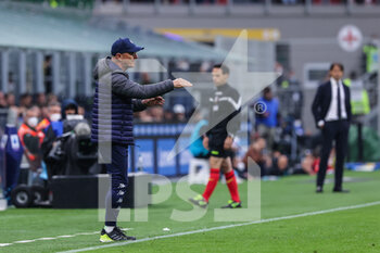2022-05-06 - Aurelio Andreazzoli Head Coach of Empoli FC gestures during the Serie A 2021/22 football match between FC Internazionale and Empoli FC at Giuseppe Meazza Stadium, Milan, Italy on May 06, 2022 - INTER - FC INTERNAZIONALE VS EMPOLI FC - ITALIAN SERIE A - SOCCER
