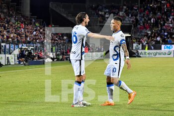 2022-05-15 - Matteo Darmian of Inter FC, Esultanza, Celebration after scoring goal - CAGLIARI CALCIO VS INTER - FC INTERNAZIONALE - ITALIAN SERIE A - SOCCER