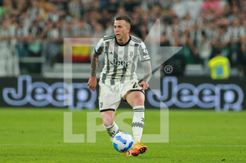 2022-05-16 - Federico Bernardeschi (Juventus FC) controls the ball - JUVENTUS FC VS SS LAZIO - ITALIAN SERIE A - SOCCER
