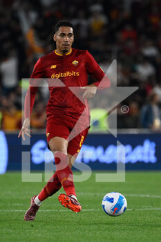 2022-05-14 - Chris Smalling (AS Roma) during the Italian Football Championship League A 2021/2022 match between AS Roma vs Venezia FC at the Olimpic Stadium in Rome  on 01 May 2022. - AS ROMA VS VENEZIA FC - ITALIAN SERIE A - SOCCER