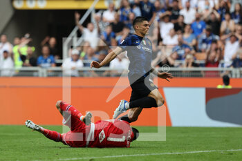 2022-05-22 - Joaquin Correa of FC Internazionale and Emil Audero of UC Sampdoria in action during the Serie A 2021/22 football match between FC Internazionale and UC Sampdoria at Giuseppe Meazza Stadium, Milan, Italy on May 22, 2022 - INTER - FC INTERNAZIONALE VS UC SAMPDORIA - ITALIAN SERIE A - SOCCER
