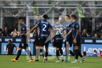 2022-05-22 - Ivan Perisic of FC Internazionale celebrates after scoring a goal during the Serie A 2021/22 football match between FC Internazionale and UC Sampdoria at Giuseppe Meazza Stadium, Milan, Italy on May 22, 2022 - INTER - FC INTERNAZIONALE VS UC SAMPDORIA - ITALIAN SERIE A - SOCCER