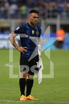 2022-05-22 - Lautaro Martinez of FC Internazionale expresses disappointment during the Serie A 2021/22 football match between FC Internazionale and UC Sampdoria at Giuseppe Meazza Stadium, Milan, Italy on May 22, 2022 - INTER - FC INTERNAZIONALE VS UC SAMPDORIA - ITALIAN SERIE A - SOCCER