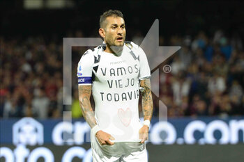 2022-05-22 - Roberto Pereyra ( Udinese Calcio) cheers after scoring the goal  during the Serie A 2021/22 match between US Salernitana 1919 and Udinese Calcio  Arechi  Stadium - US SALERNITANA VS UDINESE CALCIO - ITALIAN SERIE A - SOCCER