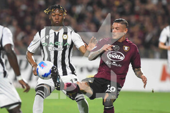 2022-05-22 - Destiny Udogie ( Udinese Calcio) and Pasquale Mazzocchi (US Salernitana 1919) They compete for the ball during the Serie A 2021/22 match between US Salernitana 1919 and Udinese Calcio  Arechi  Stadium - US SALERNITANA VS UDINESE CALCIO - ITALIAN SERIE A - SOCCER