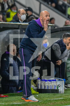 2022-02-14 - Fiorentina's Head Coach Vincenzo Italiano - SPEZIA CALCIO VS ACF FIORENTINA - ITALIAN SERIE A - SOCCER
