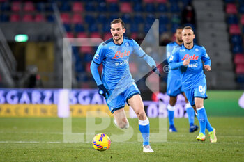 2022-01-17 - Fabian Ruiz (Napoli) portrait in action - BOLOGNA FC VS SSC NAPOLI - ITALIAN SERIE A - SOCCER