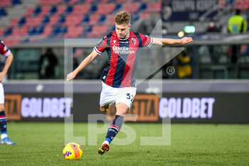 2022-01-17 - Bologna's Mattias Svanberg portrait in action - BOLOGNA FC VS SSC NAPOLI - ITALIAN SERIE A - SOCCER