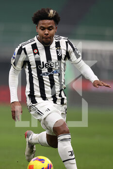 2022-01-23 - Weston Mckennie (Juventus FC) in action - AC MILAN VS JUVENTUS FC - ITALIAN SERIE A - SOCCER