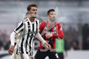 2022-01-23 - Daniele Rugani (Juventus FC) looks on - AC MILAN VS JUVENTUS FC - ITALIAN SERIE A - SOCCER