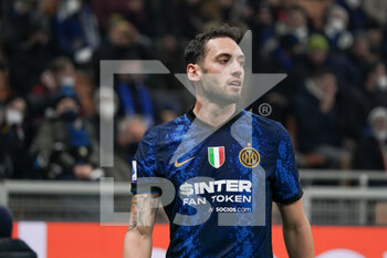 2022-02-05 - Hakan Calhanoglu of Fc Internazionale during the Italian championship Serie A football match between FC Internazionale and AC Milan on February 5, 2022 at Giuseppe Meazza stadium in Milan, Italy - FC INTERNAZIONALE VS AC MILAN - ITALIAN SERIE A - SOCCER