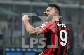 2022-02-05 - Olivier Giroud of AC Milan during the Italian championship Serie A football match between FC Internazionale and AC Milan on February 5, 2022 at Giuseppe Meazza stadium in Milan, Italy - FC INTERNAZIONALE VS AC MILAN - ITALIAN SERIE A - SOCCER