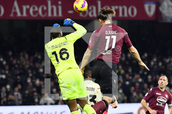 2022-02-19 - Milan's goalkeeper Mike Maignan save on Salernitana's forward Milan Djuric  - US SALERNITANA VS AC MILAN - ITALIAN SERIE A - SOCCER