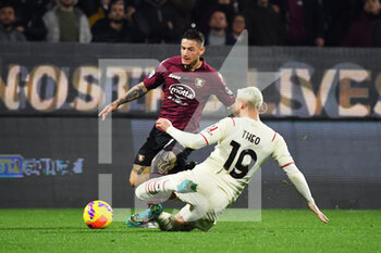 2022-02-19 - Salernitana's midfielder Pasquale Mazzocchi and Milan's defender Theo Hernandez in action - US SALERNITANA VS AC MILAN - ITALIAN SERIE A - SOCCER