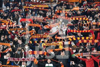 2022-02-19 - Supporters AS Roma during the  Italian Football Championship League A 2021/2022 match between AS Roma vs Hellas Verona FC at the Olimpic Stadium in Rome  on 19 February 2021. - AS ROMA VS HELLAS VERONA FC - ITALIAN SERIE A - SOCCER