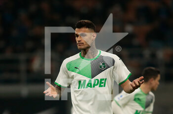 2022-02-20 - Gianluca Scamacca of US Sassuolo during the Italian Serie A football match between FC Inter and Sassuolo Calcio on February 20, 2022 at San Siro - Giuseppe Meazza stadium in Milano , Italy - INTER - FC INTERNAZIONALE VS US SASSUOLO - ITALIAN SERIE A - SOCCER