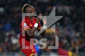 2022-03-20 - Tammy Abraham of Roma reacts during the Italian championship Serie A football match between AS Roma and SS Lazio on March 20, 2022 at Stadio Olimpico in Rome, Italy - AS ROMA VS SS LAZIO - ITALIAN SERIE A - SOCCER