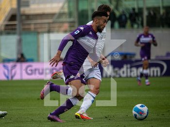 2022-04-03 - Gonzalez Fiorentina carries the ball  - ACF FIORENTINA VS EMPOLI FC - ITALIAN SERIE A - SOCCER