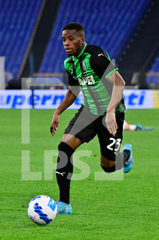 2022-04-02 - Hamed Junior Traore' (US Sassuolo) during the Italian Football Championship League A 2021/2022 match between SS Lazio vs US Sassuolo at the Olimpic Stadium in Rome on 02 April 2022. - SS LAZIO VS US SASSUOLO - ITALIAN SERIE A - SOCCER