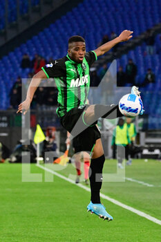 2022-04-02 - Hamed Junior Traore' (US Sassuolo) during the Italian Football Championship League A 2021/2022 match between SS Lazio vs US Sassuolo at the Olimpic Stadium in Rome on 02 April 2022. - SS LAZIO VS US SASSUOLO - ITALIAN SERIE A - SOCCER