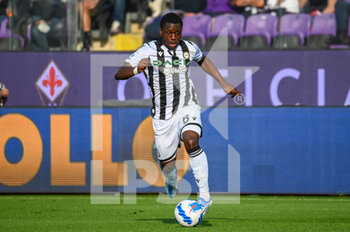 2022-04-27 - Jean-Victor Makengo (Udinese) - ACF FIORENTINA VS UDINESE CALCIO - ITALIAN SERIE A - SOCCER