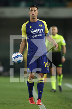 2022-04-23 - Nicolo Casale (Hellas Verona FC) - HELLAS VERONA VS UC SAMPDORIA - ITALIAN SERIE A - SOCCER