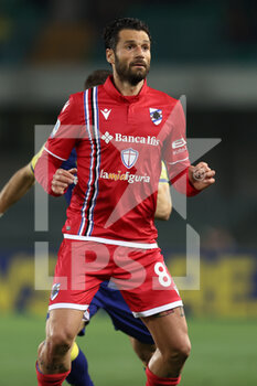2022-04-23 - Antonio Candreva (UC Sampdoria) in action - HELLAS VERONA VS UC SAMPDORIA - ITALIAN SERIE A - SOCCER