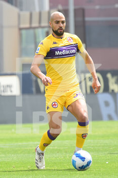 2022-04-24 - Sofyan Amrabat ( ACF Fiorentina) in action during the Serie A 2021/22 match between US Salernitana 1919 and AC Fiorentina at Arechi Stadium - US SALERNITANA VS ACF FIORENTINA - ITALIAN SERIE A - SOCCER
