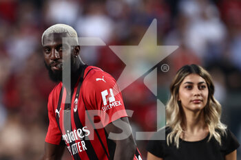 2022-05-22 - Tiemoue Bakayoko (AC Milan) celebrates with a cigar after winning the Serie A championship title - US SASSUOLO VS AC MILAN - ITALIAN SERIE A - SOCCER