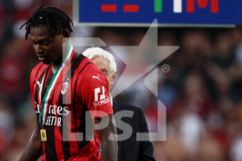 2022-05-22 - Rafael Leao (AC Milan) receives the medal after winning the Serie A championship title - US SASSUOLO VS AC MILAN - ITALIAN SERIE A - SOCCER