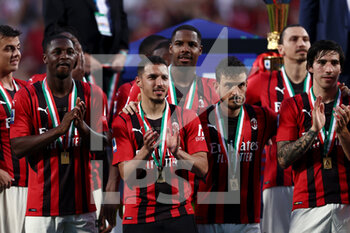 2022-05-22 - Ismael Bennacer (AC Milan) celebrates after winning the Serie A championship title - US SASSUOLO VS AC MILAN - ITALIAN SERIE A - SOCCER