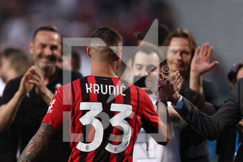 2022-05-22 - Rade Krunic (AC Milan) celebrates after winning the Serie A championship title - US SASSUOLO VS AC MILAN - ITALIAN SERIE A - SOCCER