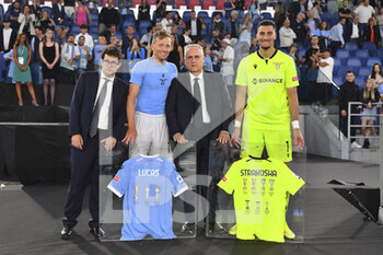 2022-05-21 - Thomas Strakosha, Lucas Leiva and the President of S.S. Lazio Claudio Lotito during the 38th day of the Serie A Championship between S.S. Lazio vs Hellas Verona F.C. on 21th May 2022 at the Stadio Olimpico in Rome, Italy. - SS LAZIO VS HELLAS VERONA FC - ITALIAN SERIE A - SOCCER