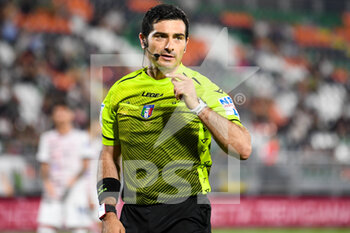 2022-05-22 - The Referee of the match Fabio Maresca - VENEZIA FC VS CAGLIARI CALCIO - ITALIAN SERIE A - SOCCER