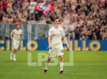 2022-05-22 - Alexis Saelemaekers (Ac Milan) during the Italian championship Serie A football match between US Sassuolo and AC Milan on May 22, 2022 at Mapei Stadium-Città del Tricolore in Reggio Emilia, Italy - US SASSUOLO VS AC MILAN - ITALIAN SERIE A - SOCCER
