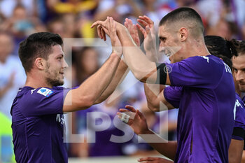 14/08/2022 - Jovic (ACF Fiorentina) celebrate his goal with Milenkovic - ACF FIORENTINA VS US CREMONESE - SERIE A - CALCIO